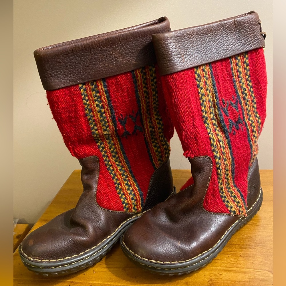 Leather and weave boots - size 5.5
